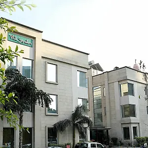 Inde Signature Tower Hotel Gurgaon